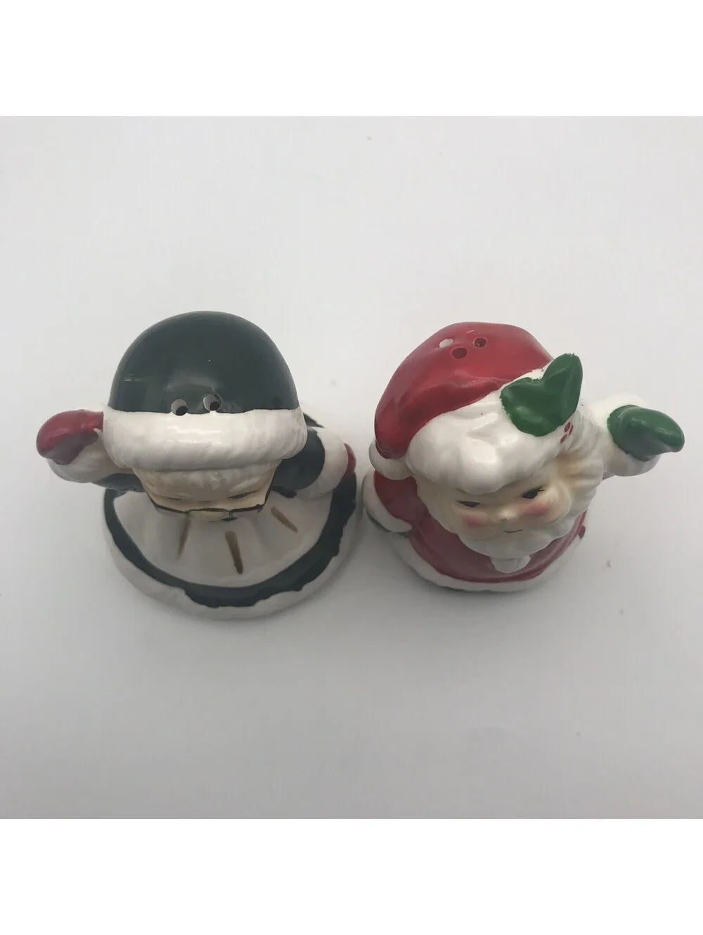 Vintage Josef Originals Santa & Mrs Claus Salt And Pepper Shakers Christmas Set